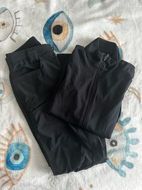 Under Armour Defender Pants and Motion Jacket Set